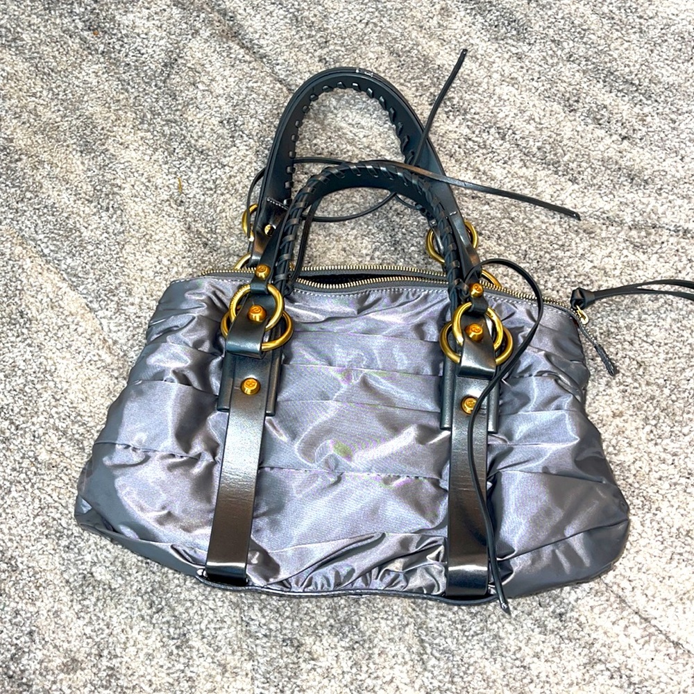 Shiny purse